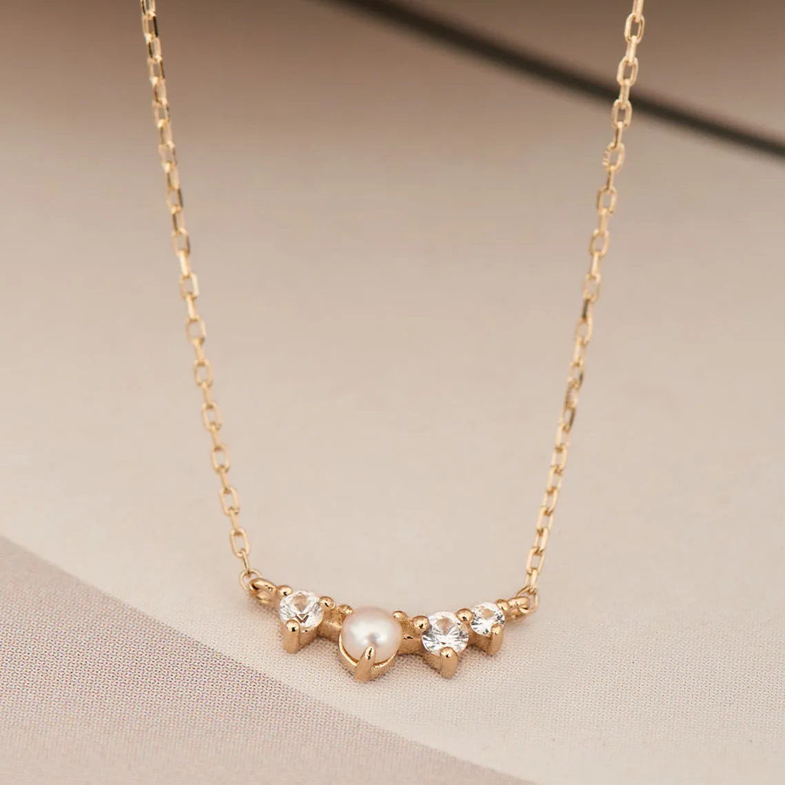 14kt Gold Pearl and White Sapphire Radiance Necklace