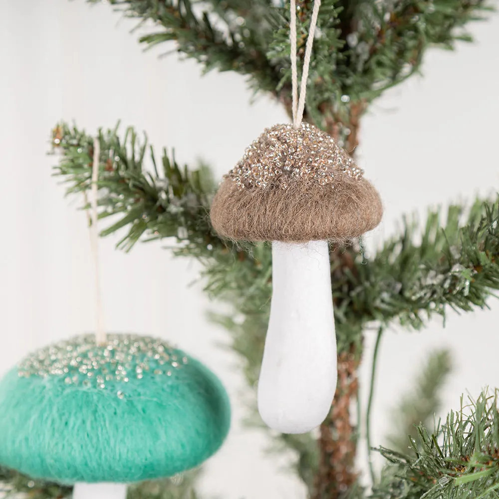 Bulk Christmas  Mushroom Ornaments Lovely Wool Felt Mushroom Gift for Xmas Tree Home Indoor Party Decor Wholesale