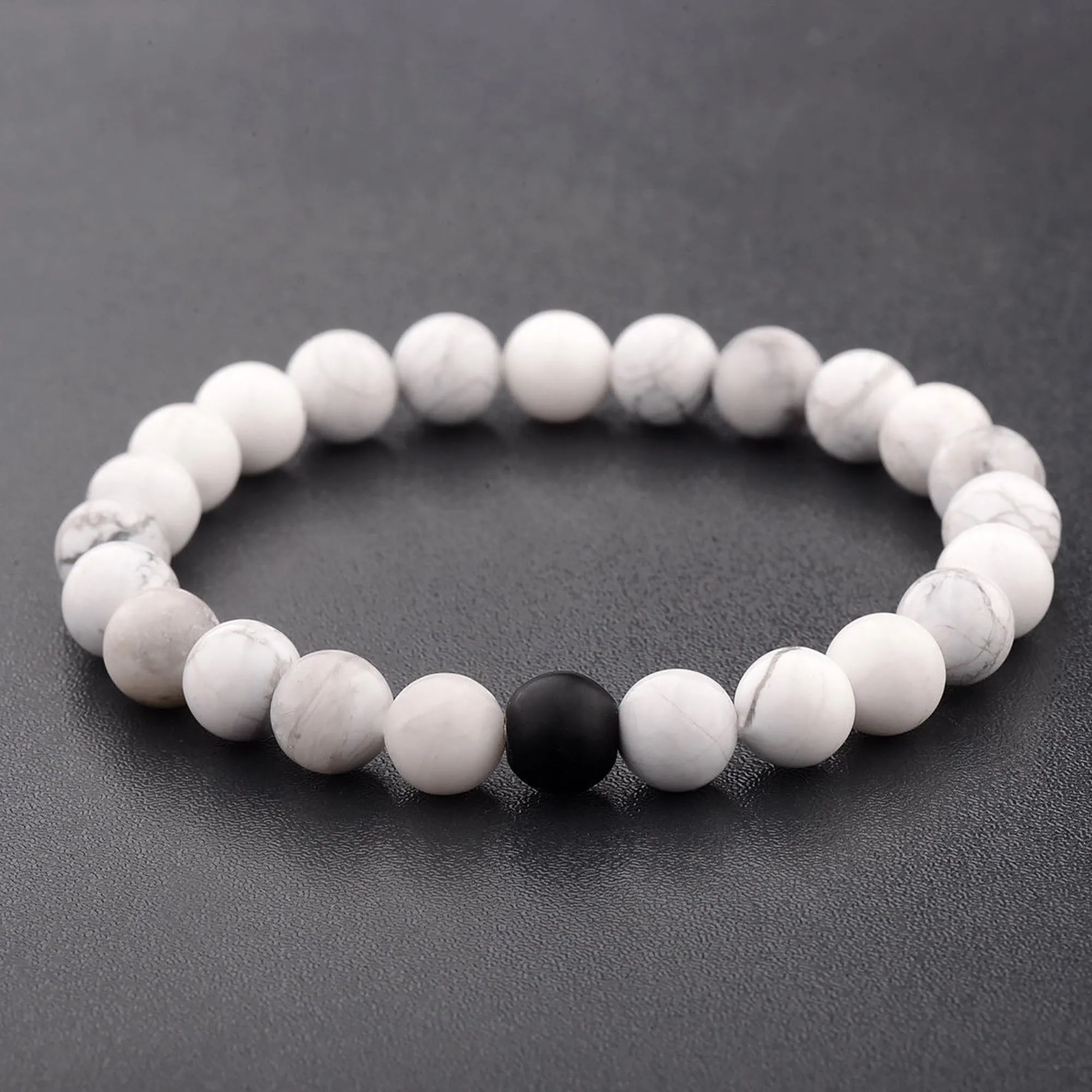 Fashion Frill Stylish Couple Bracelets Black & White Red Natural Stone Onyx Stretchable Wrist Band Heart Magnetic Bracelet For Women Men Boys Girls Love Gifts Friendship Bracelets